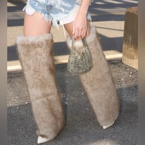 AZALEA WANG LAGANN BONE THIGH HIGH FUR LUXE BOOT